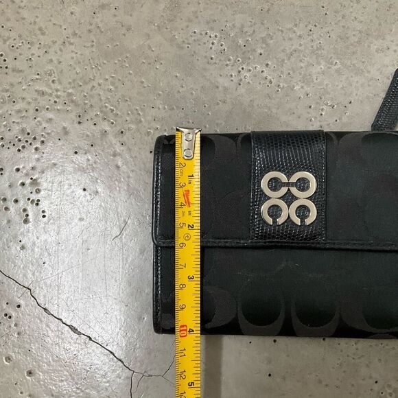 Coach Y2K Wallet - Picture 9 of 10